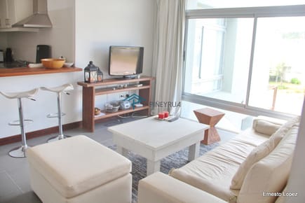 Venta departamento 1 dormitorio en Manantiales con terraza