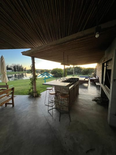 Casa en Alquiler de Verano en Pueblo Mío, Manantiales, 4 suites.