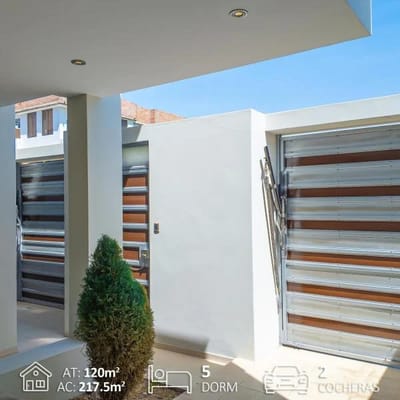 CASA DE  NIVELES  DORMITORIOS y  COCHERAS  SACHACA  AREQUIPA