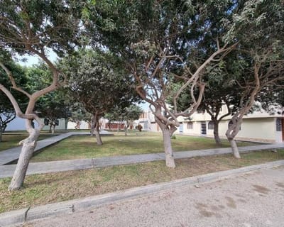 TERRENO FRENTE A PARQUE EN VILLA LOS CONTADORES  TRUJILLO
