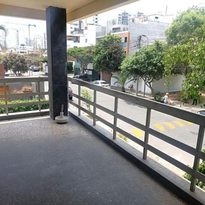 Vendo casa para REMODELAR o Proyecto ATm
