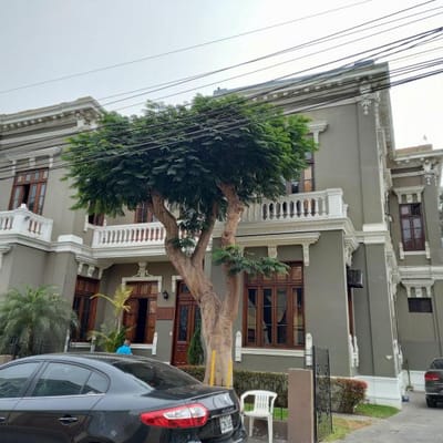 Vendo Casona Barranquina en la esquina de  de Julio con Melgar US
