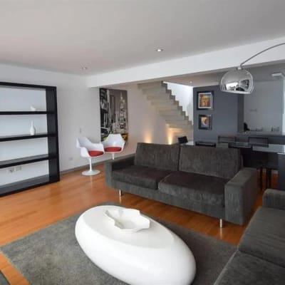Alquilo departamento dplex de m cerca a Huaca Pucllana Miraflores