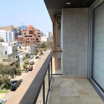 Vendo departamento de m en zona de parques Lord Cochrane Miraflores