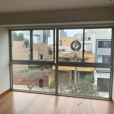 Vendo dplex estreno de m a pasos del Parque Armendriz Miraflores