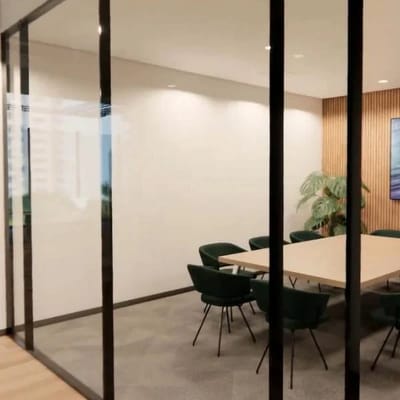 Alquilo Oficinas Exclusivas Desde m  en Centro Empresarial de San Isidro