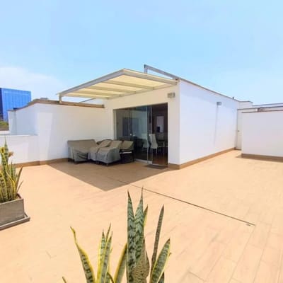 Alquilo departamento con terraza amoblado y equipado cerca al centro financiero