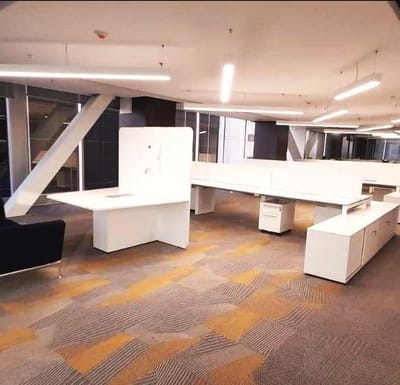 SURCO ALQUILO OFICINA EMPRESARIAL PATIO PANORAMA  CERCA OVALO MONITTOR