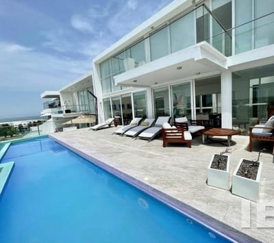 REMATE Exclusiva Casa de Playa  El Golf Asia  de  Dormitorios