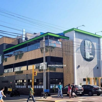 Surco  Inversionistas  Venta Local Comercial  m  Benavides