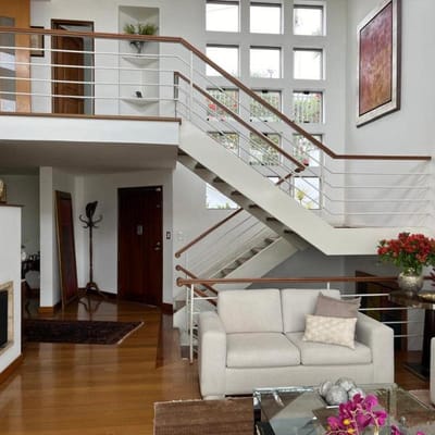 VENTA  Linda Casa en Rinconada Alta La Molina con jardin y piscina