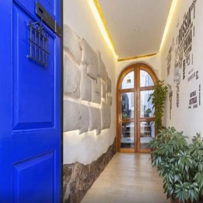Vendo hotel  estrellas San Blas Cusco