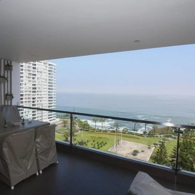 DEPARTAMENTO CON PRECIOSA VISTA AL MAR EN MALECN DE MIRAFLORES