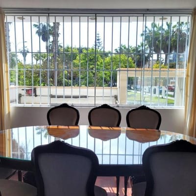 Bello Flat en er piso cerca al Liceo Naval