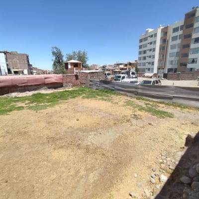 TERRENO DE  M CERCA DEL MALL AVENTURA EN PAUCARPATA