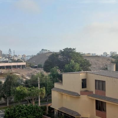 Oportunidad Departameto  m con vista a la Huaca Pucllana