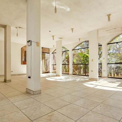 EN ALQUILER LOCAL COMERCIAL EN VALLECITO  SAN ISIDRO