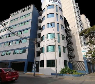 Venta de Edificio ideal para Instituciones Educativas en Santa Beatriz