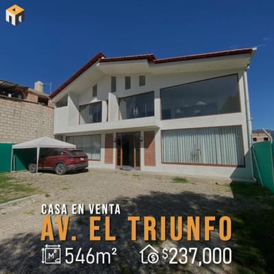 Casa en venta en Av El Triunfo Baos del Inca Cajamarca
