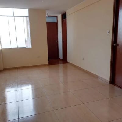 SE VENDE ACOGEDOR DEPARTAMENTO EN COMAS