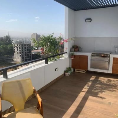 SE VENDE MODERNO DUPLEX EN PARTE BAJA DE CAYMA