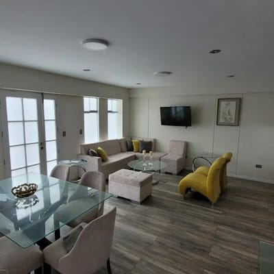 SE VENDE CASA EN CAYMA CERCA A LA PLAZA DE CAYMA