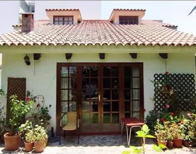 AMPLIA CASA EN VENTA EN YANAHUARA