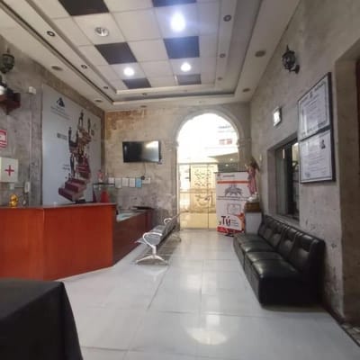 VENDO AMPLIA  CASONA EN CERCADO DE AREQUIPA