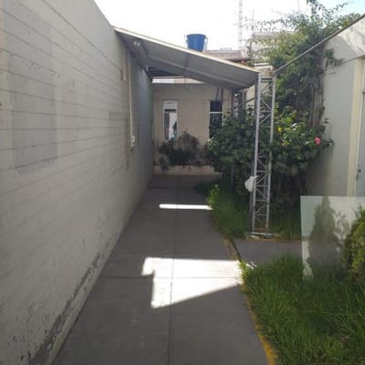 LOCAL EN ALQUILER EN PARQUE INDUSTRIAL CERCADOAREQUIPA