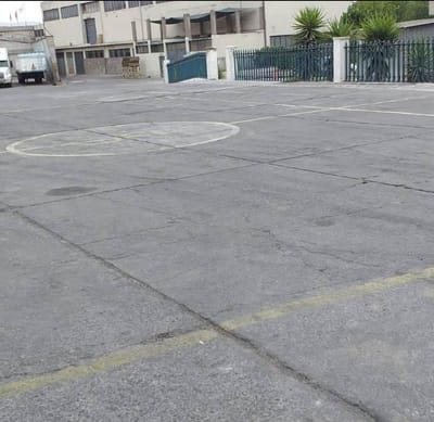 SE VENDE EDIFICIO COMO TERRENO EN AV MARINA