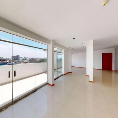 VENDO  PENTHOUSE ESTRENO CAYMA EXCELENTE UBICACION CON LINDAS VISTAS