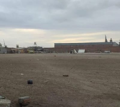 SE VENDE TERRENO INDUSTRIAL EN VIA DE EVITAMIENTO