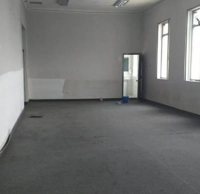 VENTA DE LOCAL COMERCIAL COMO TERRENO EN CERCADO DE AREQUIPA