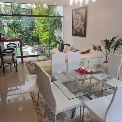 VENDO CASA EN CAYMA URB PRIVADA DE CAYMA ALTURA PLAZA DE CAYMA