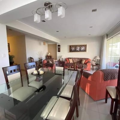 SE VENDE AMPLIO DEPARTAMENTO EN VALLECITO