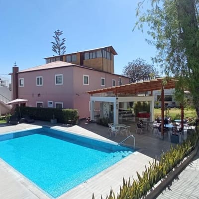 SE VENDE HERMOSO HOTEL EN CERCADO DE AREQUIPA