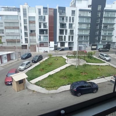 Lindo departamento en urb La romero cayma buena iluminacin y vista a parque