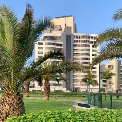 ARTISTICO PENTHOUSE CON VISTA AL OCEANO Y PARQUES