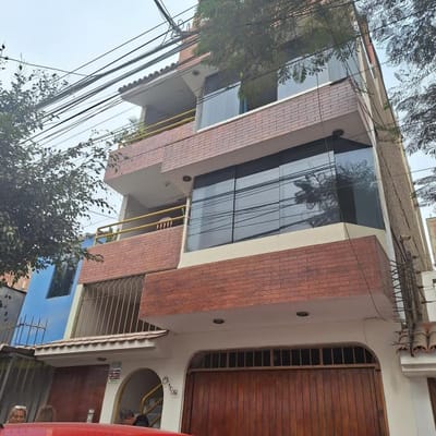 Vendo CasaEdificio Surco
