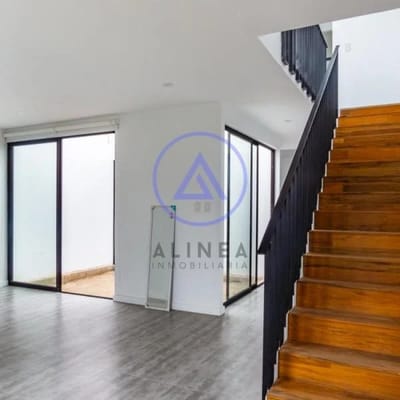 SE VENDE HERMOSA CASA DE DOS PISOS EN CONDOMINIO PRIVADO HUACHO