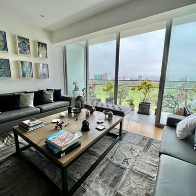 Moderno departamento en venta frente al golf con espectacular vista panormica