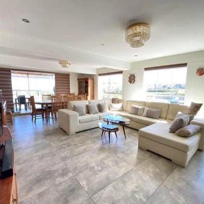 Vendo exclusivo penthouse triplex en Cayma