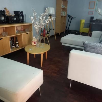 EN VENTA DEPARTAMENTO PRIMER PISO CON COCHERA