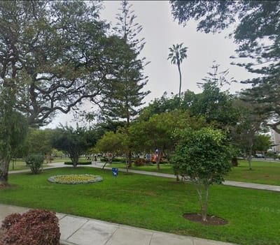 Excelente Terreno Frente a Parque en Miraflores
