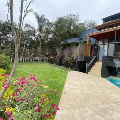 HERMOSA CASA EN VENTA EN MONTERRICO SURCO