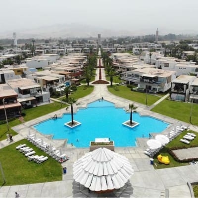 SE VENDE  LINDA CASA  DE PLAYA EN CONDOMINIO COSTA DEL SOL