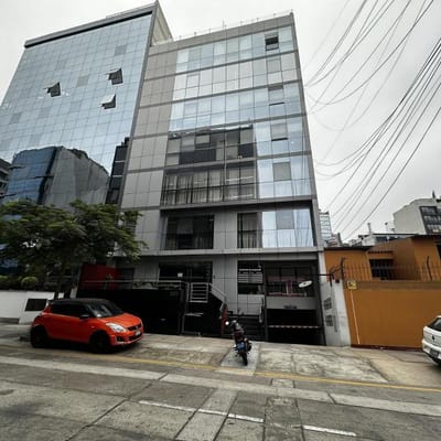 Alquiler de Oficina en centro financiero  San Isidro