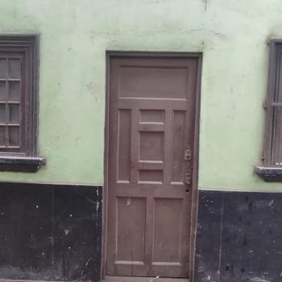 CASA EN QUINTA  PARA REMODELAR