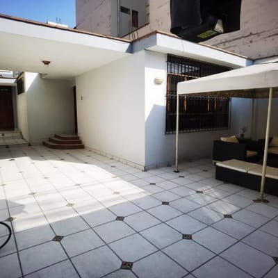 Oportunidad nica Hermosa Casa en Avenida Velasco Astete