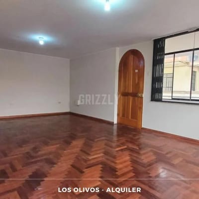 ALQUILO Departamento m Mega Plaza  Los Olivos